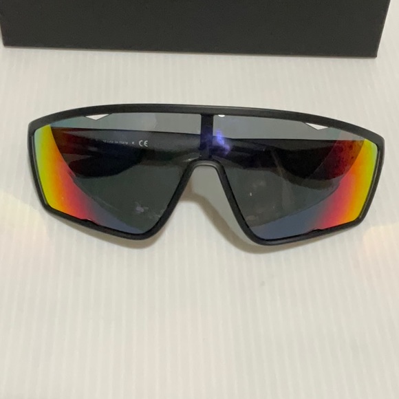 Prada Men’s sunglasses sps 09u dg0-9q1 matte black frame made in Italy - Picture 7 of 8